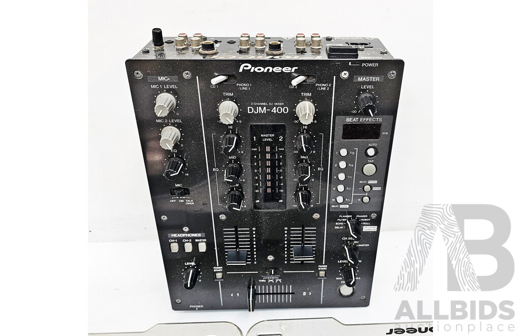 Pioneer DJ Set & Cables