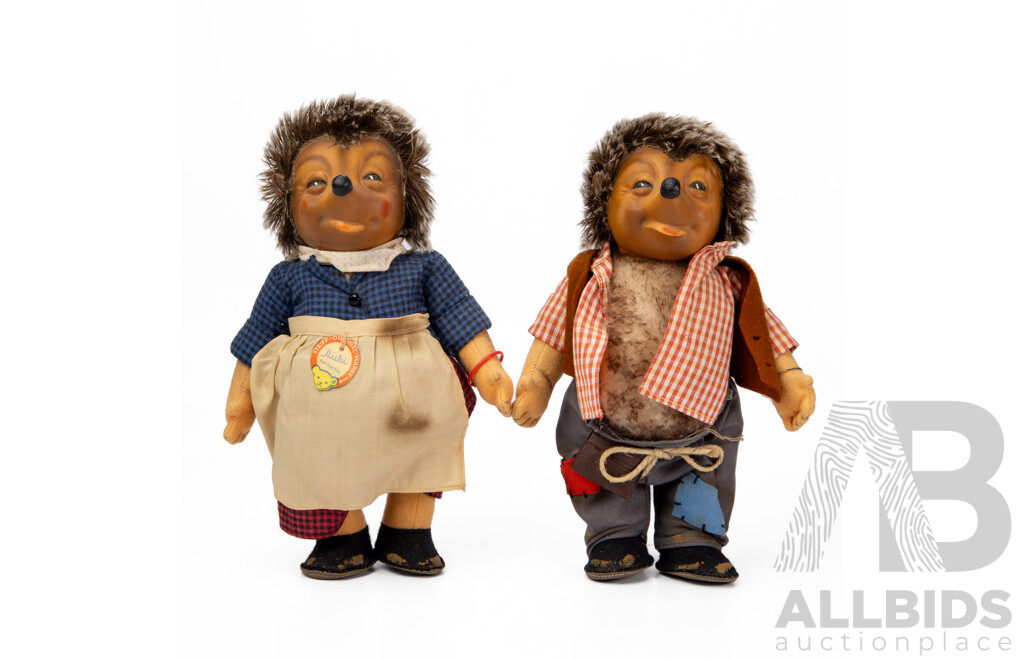 Pair of Vintage Steiff Mecki Figures with Mohair