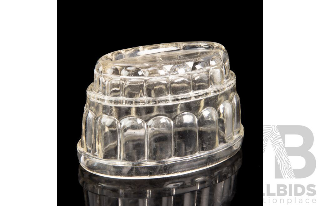 Antique Australian Glass Jelly Mould with Kookaburra Motif