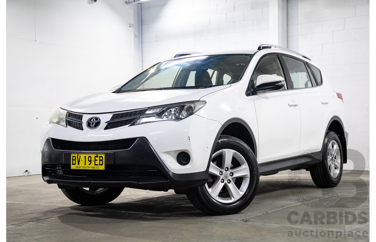 6/2013 Toyota RAV4 GX (FWD) ZSA42R 4d Wagon White 2.0L