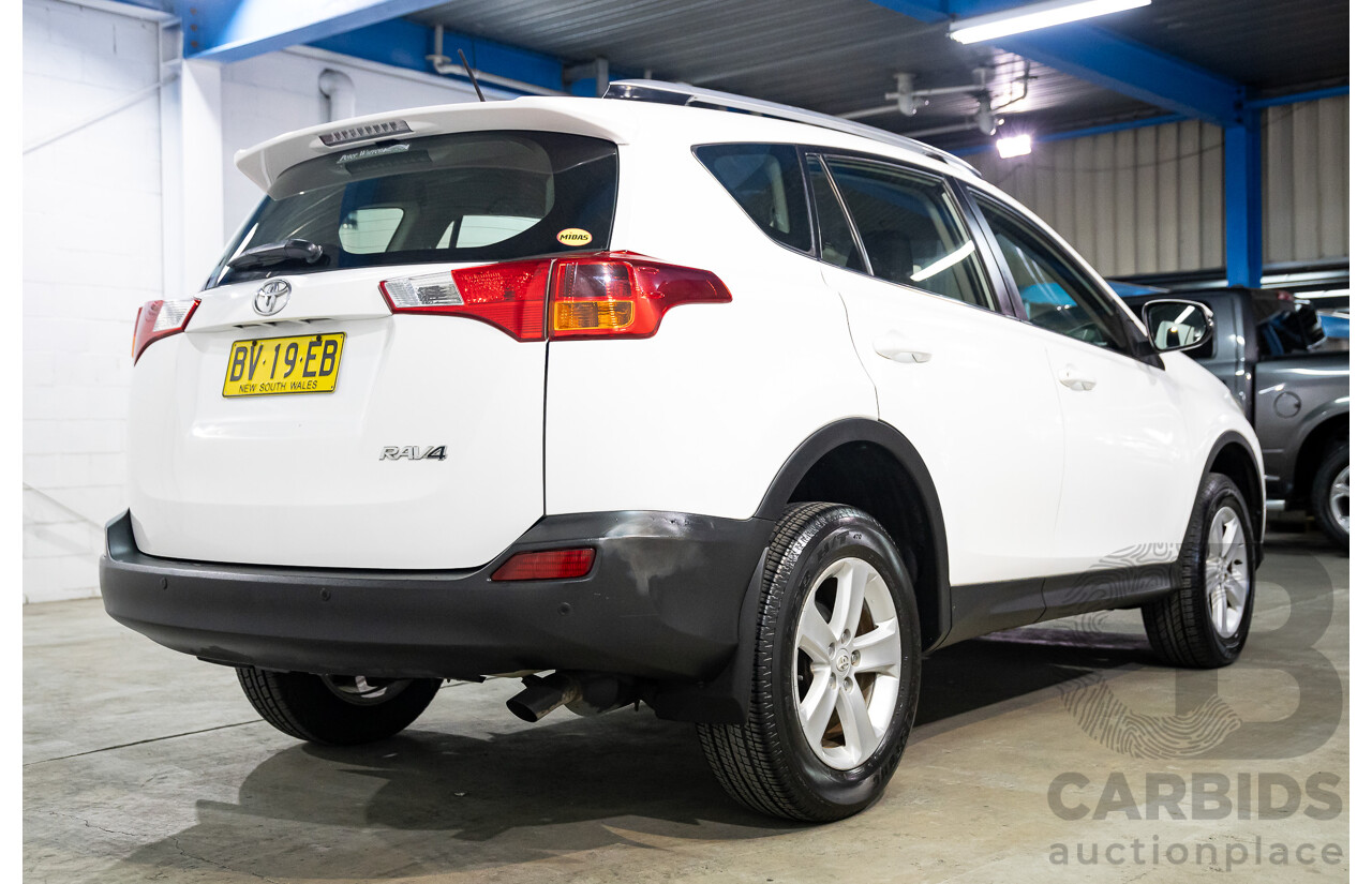 6/2013 Toyota RAV4 GX (FWD) ZSA42R 4d Wagon White 2.0L