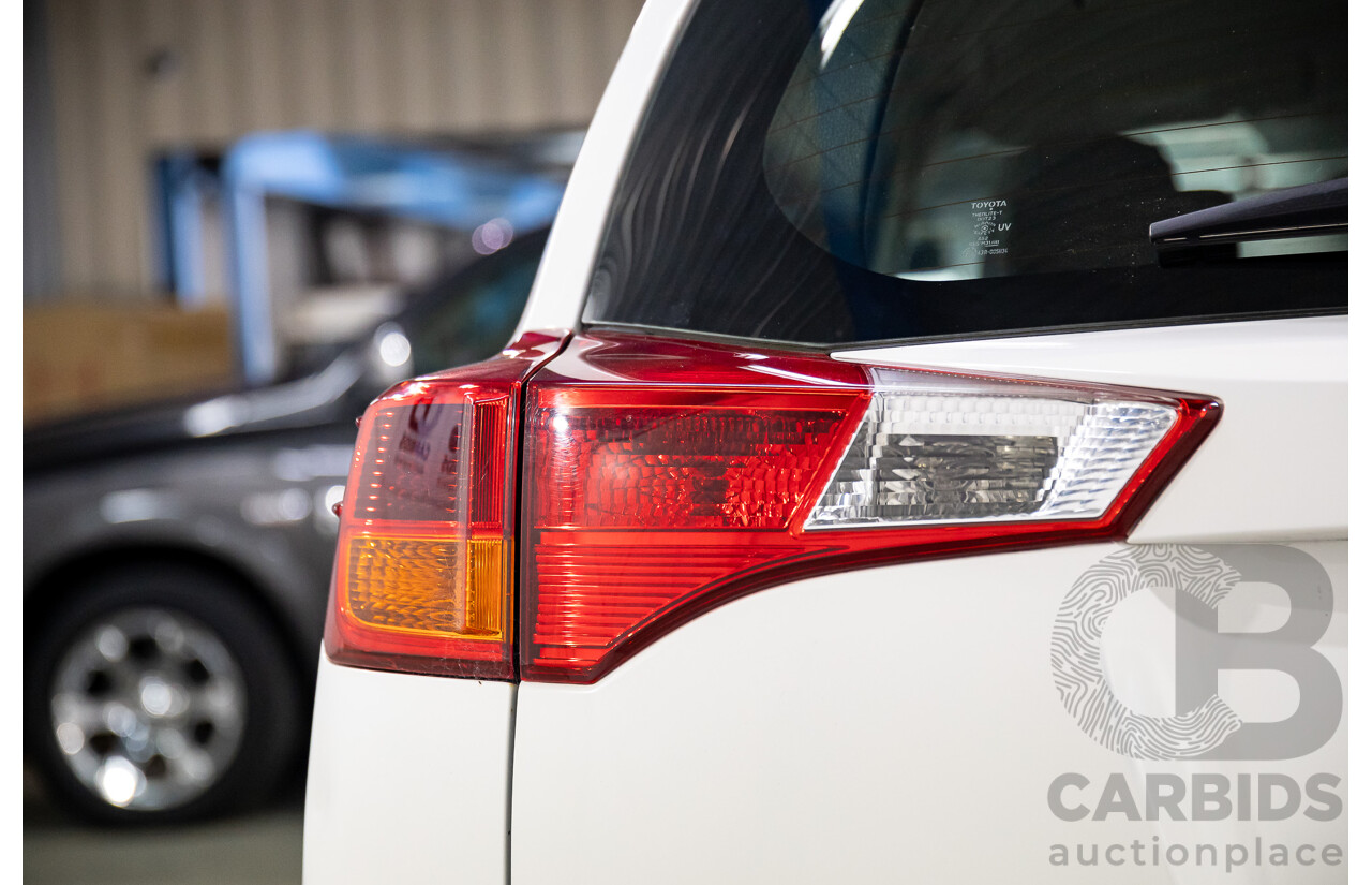 6/2013 Toyota RAV4 GX (FWD) ZSA42R 4d Wagon White 2.0L