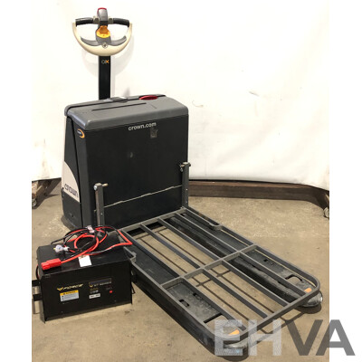 Crown Electric Pallet Truck and Charger - WP 3000