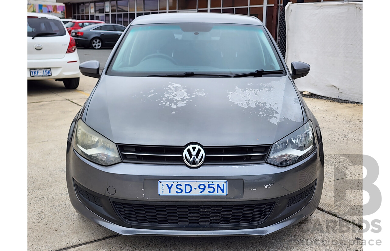 8/2010 Volkswagen Polo 66 TDI Comfortline 6R 5d Hatchback Grey 1.6L