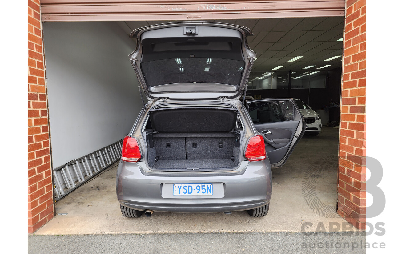 8/2010 Volkswagen Polo 66 TDI Comfortline 6R 5d Hatchback Grey 1.6L