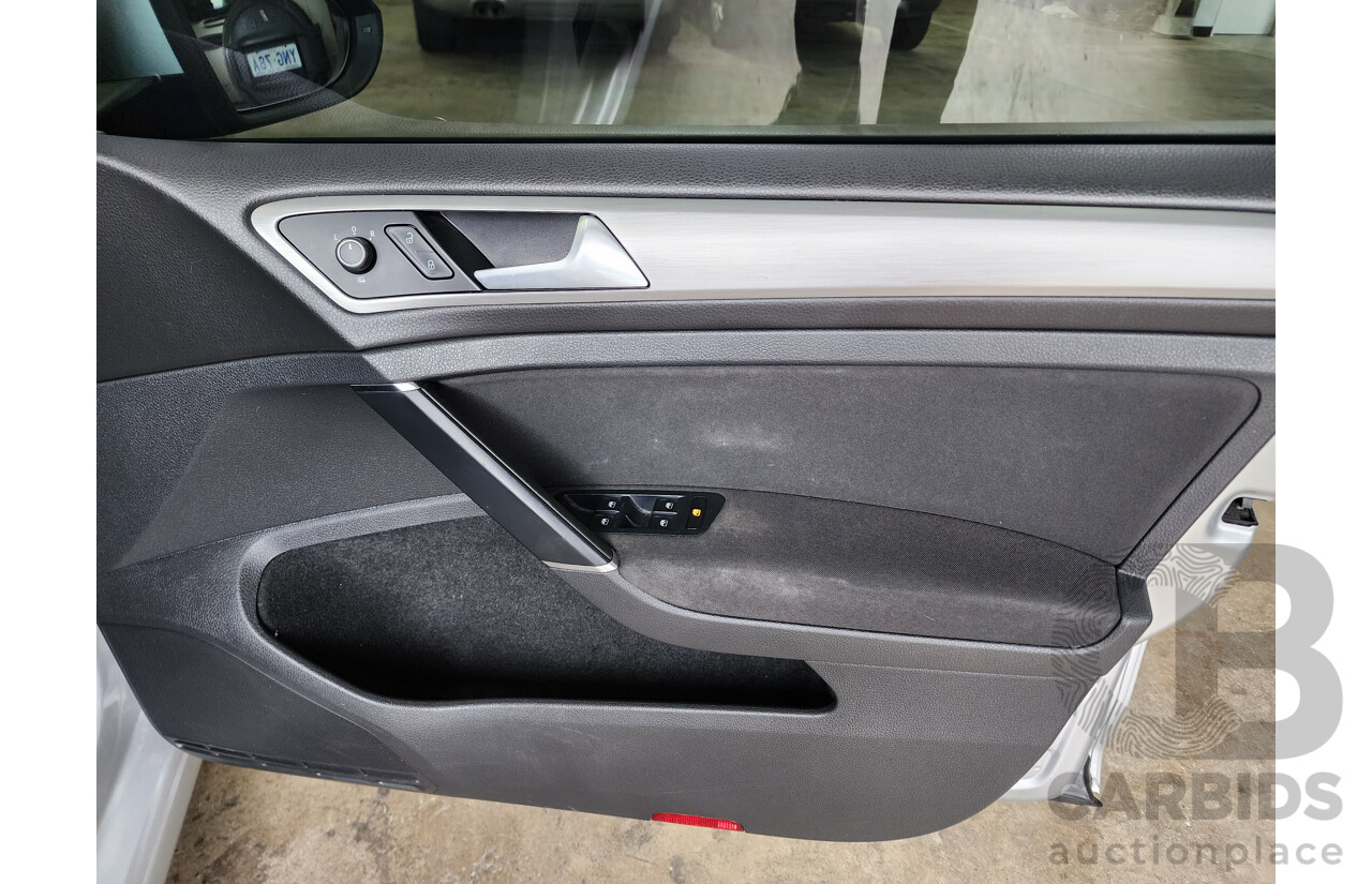 10/2015 Volkswagen Golf 92 TSI Comfortline AU MY16 5d Hatchback Silver 1.4L