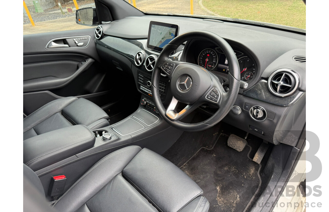 08/2016 Mercedes-Benz B200 d FWD 246 MY17 5D Hatchback Cirrus White Turbo Diesel 2.1L