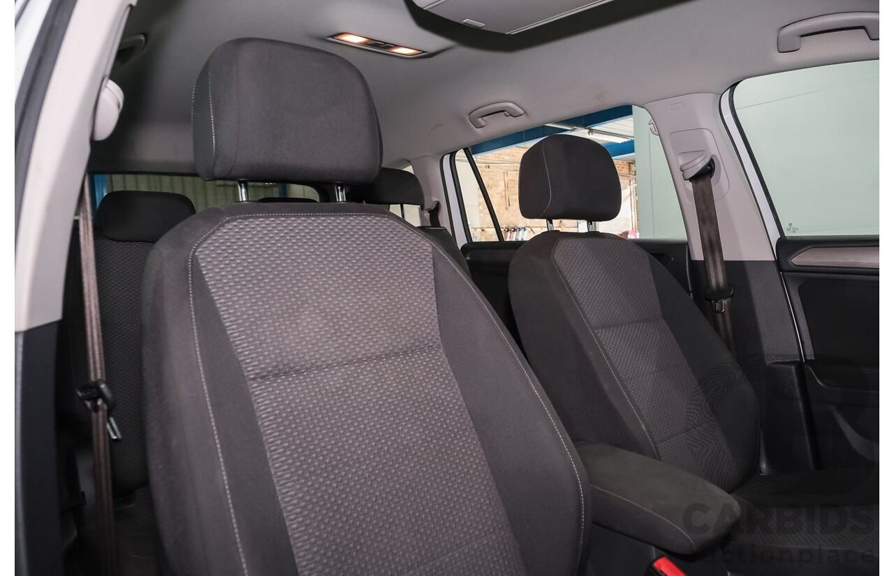 12/2018 Volkswagen Tiguan Allspace 132 TSI Comfortline (AWD) 5NA MY19 4d Wagon Pure White Turbo 2.0L - 7 Seater
