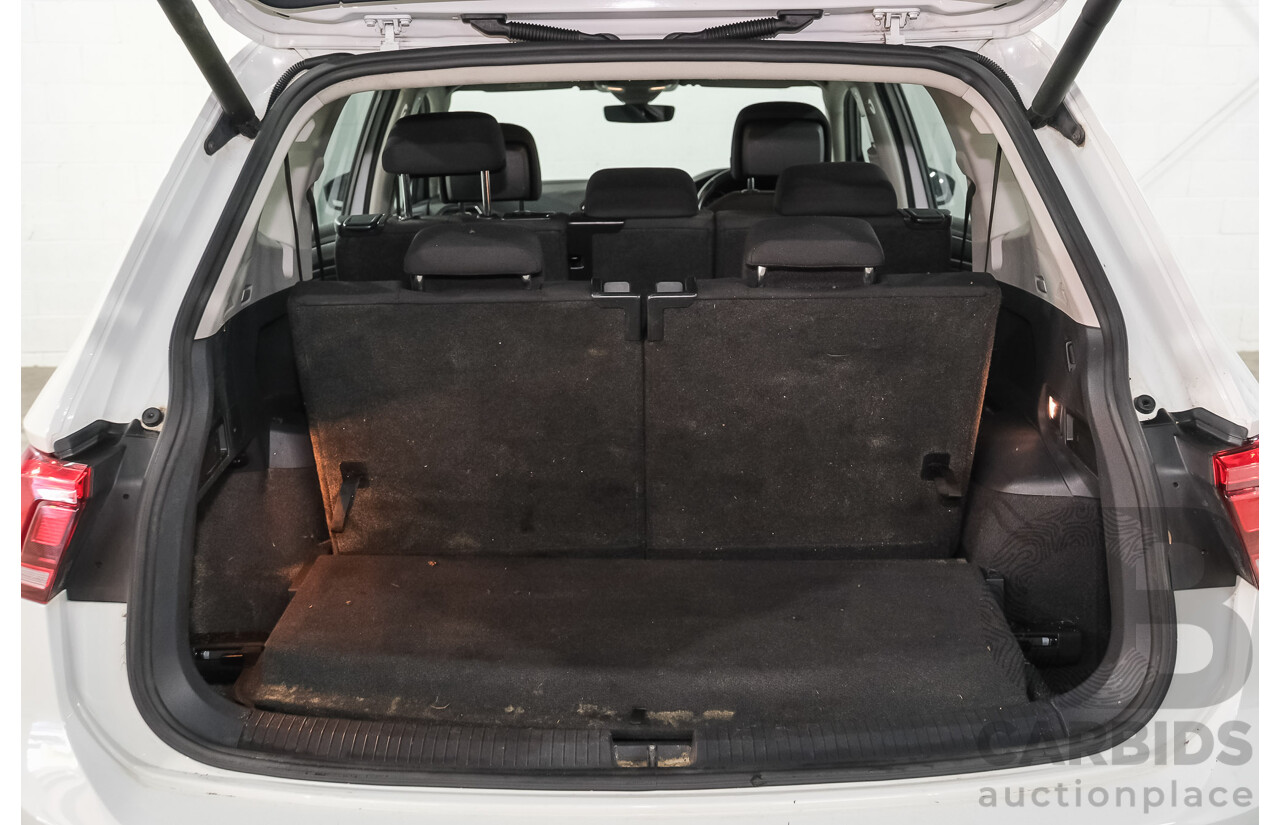 12/2018 Volkswagen Tiguan Allspace 132 TSI Comfortline (AWD) 5NA MY19 4d Wagon Pure White Turbo 2.0L - 7 Seater