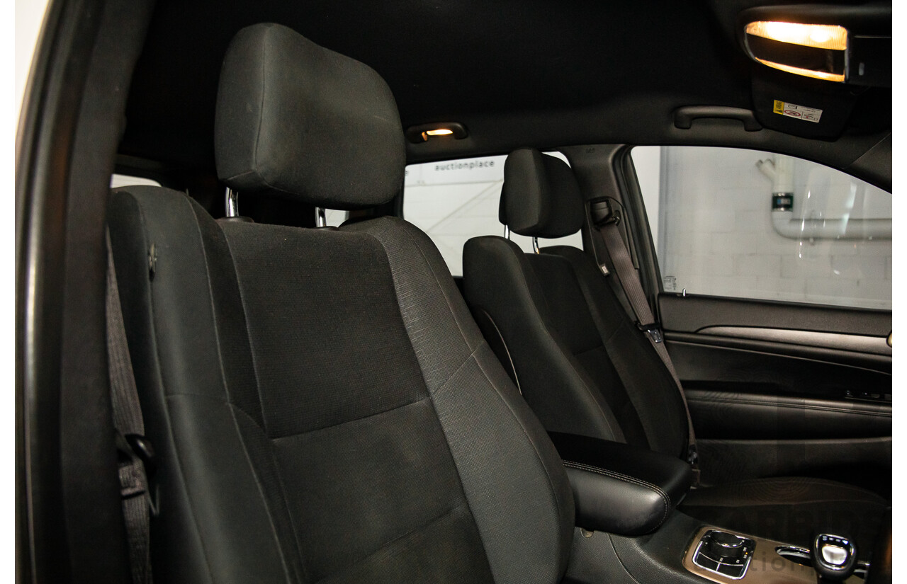 8/2015 Jeep Grand Cherokee Laredo (4x4) WK MY15 4d Wagon White 3.0L