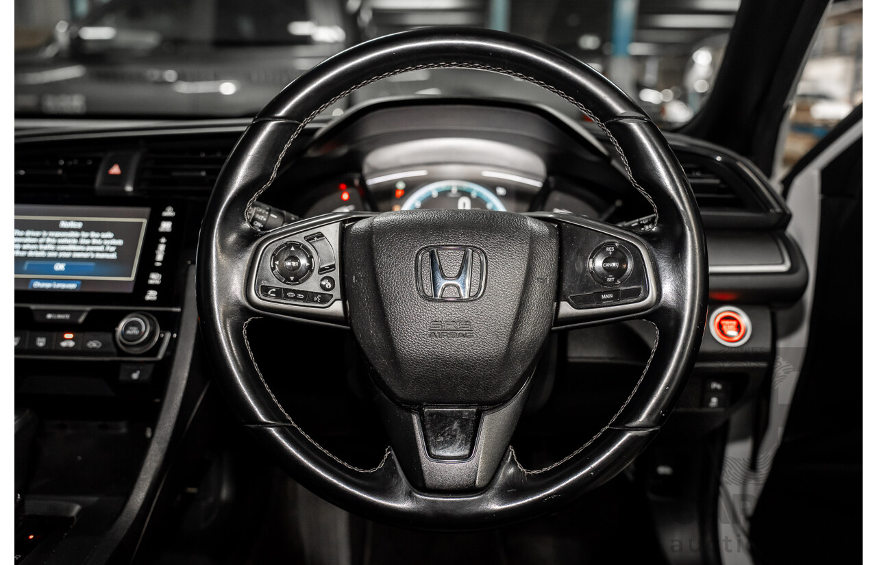 06/2019 Honda Civic Luxe Limited Edition (FWD) MY19 5d Hatchback Platinum White Pearl 1.8L