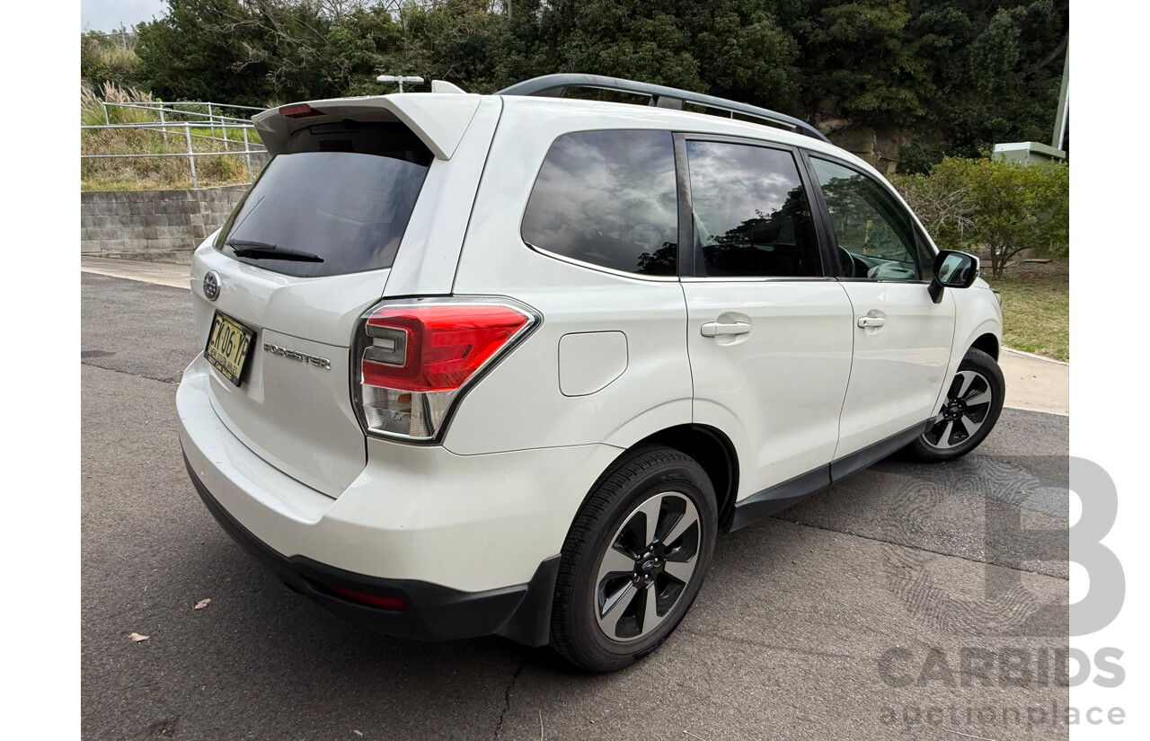 04/2017 Subaru Forester 2.0i-L AWD MY17 4D Wagon White 2.0L