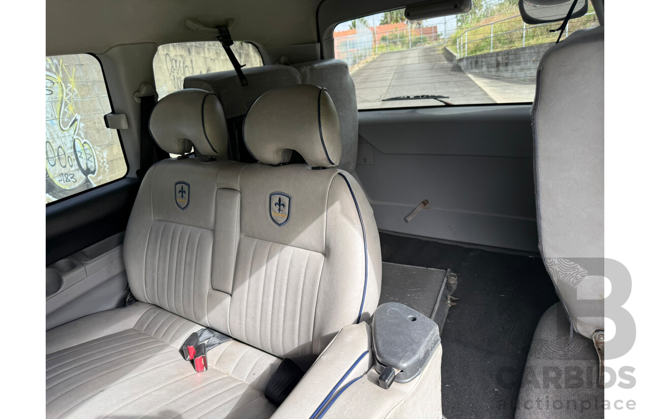 03/2000 Mitsubishi Delica Chamonix (Spacegear) 4d Wagon White Turbo Diesel 2.8L - 5/08 Import