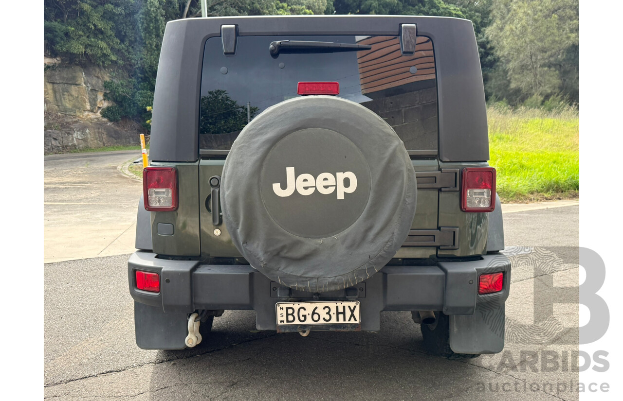 05/2010 Jeep Wrangler Unlimited SPORT (4x4) 4x4 JK MY09 4D Hardtop Green 3.8L