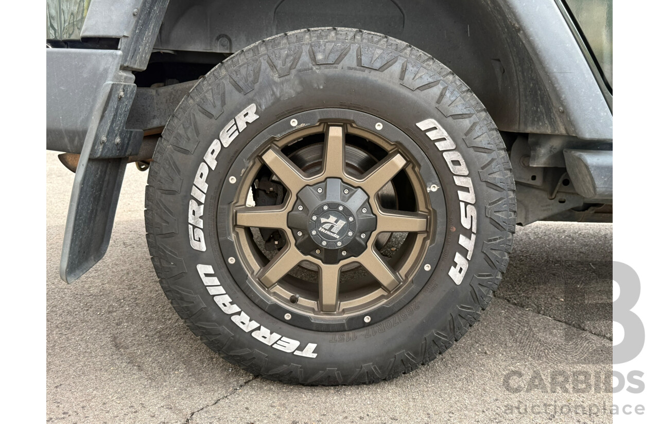 05/2010 Jeep Wrangler Unlimited SPORT (4x4) 4x4 JK MY09 4D Hardtop Green 3.8L