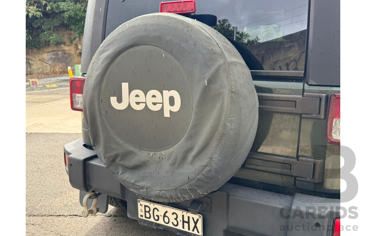 05/2010 Jeep Wrangler Unlimited SPORT (4x4) 4x4 JK MY09 4D Hardtop Green 3.8L