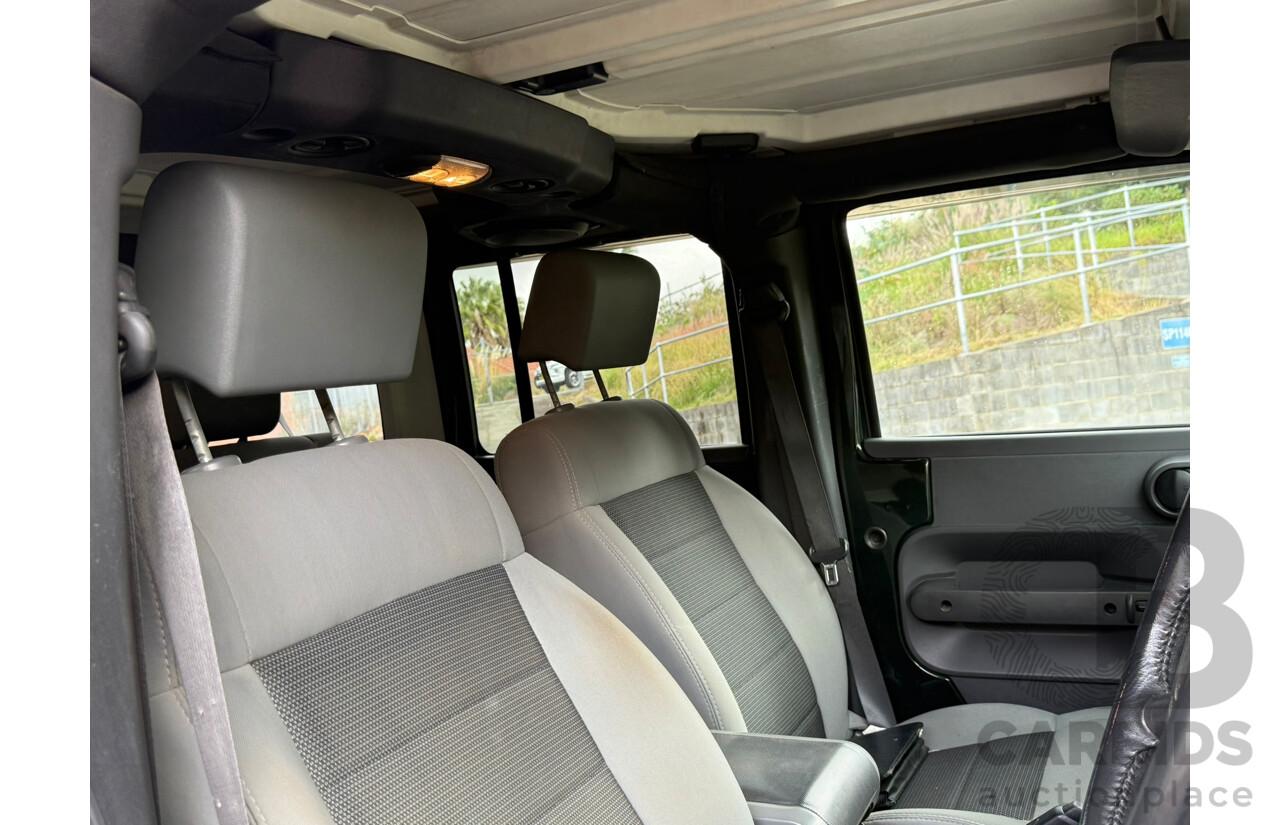 05/2010 Jeep Wrangler Unlimited SPORT (4x4) 4x4 JK MY09 4D Hardtop Green 3.8L