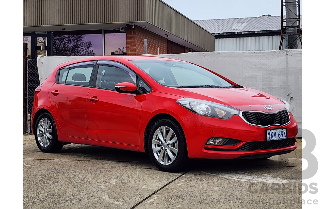 7/2014 Kia Cerato S Premium YD MY15 5d Hatchback Red 1.8L