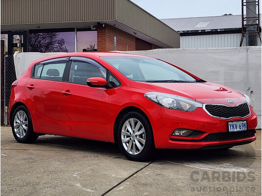 7/2014 Kia Cerato S Premium YD MY15 5d Hatchback Red 1.8L