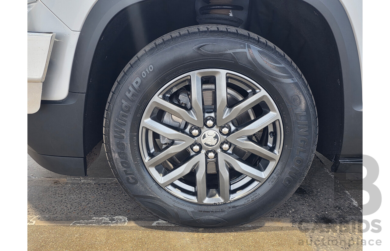 10/2019 Holden Acadia LTZ (AWD) AC MY19 4d Wagon Switchblade Silver Pearl V6 3.6L