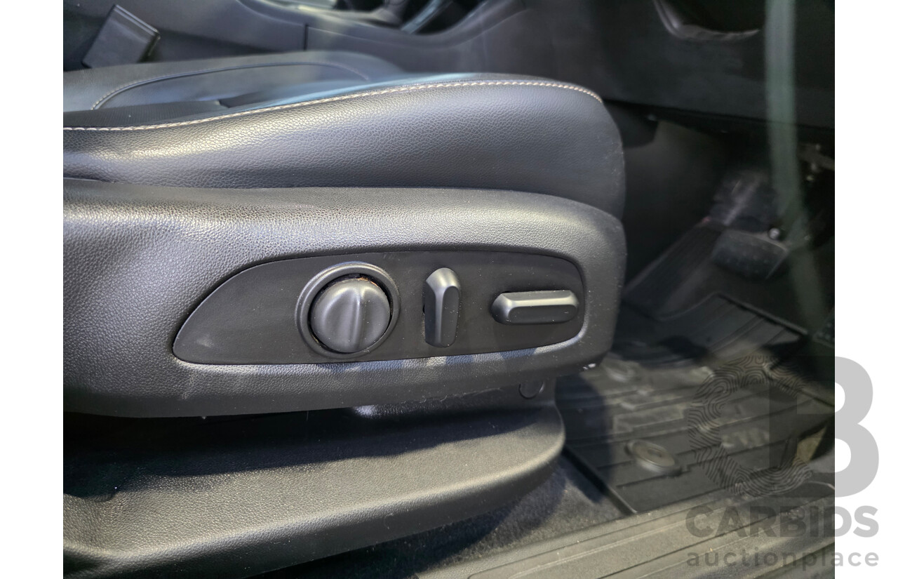 10/2019 Holden Acadia LTZ (AWD) AC MY19 4d Wagon Switchblade Silver Pearl V6 3.6L