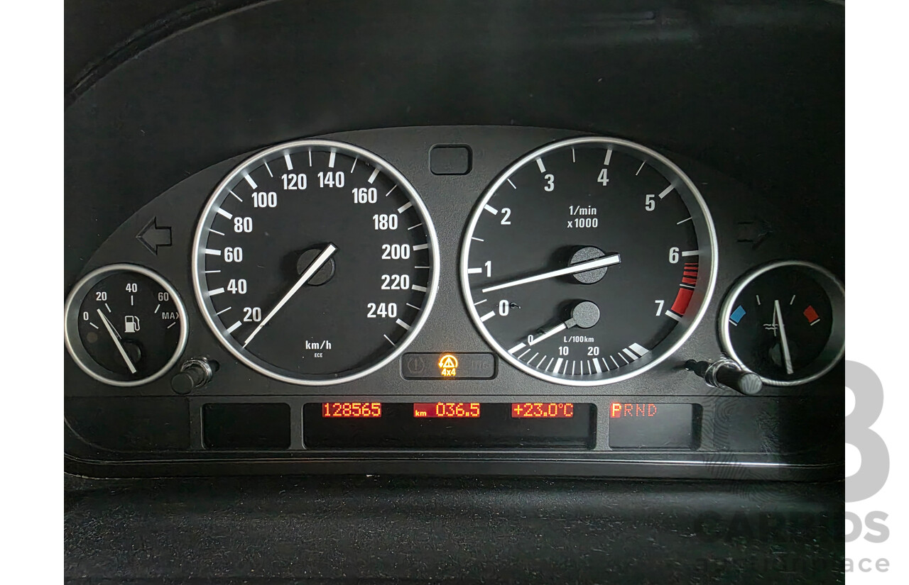10/2005 BMW X5 3.0i (4x4) E53 4d Wagon Black Sapphire Metallic 3.0L