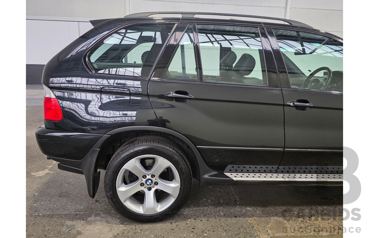 10/2005 BMW X5 3.0i (4x4) E53 4d Wagon Black Sapphire Metallic 3.0L