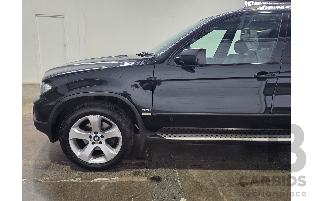 10/2005 BMW X5 3.0i (4x4) E53 4d Wagon Black Sapphire Metallic 3.0L