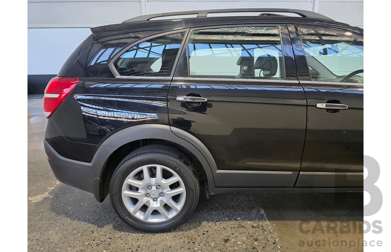 2/2018 Holden Captiva Active 7 Seater CG MY18 4d Wagon Mineral Black 2.4L