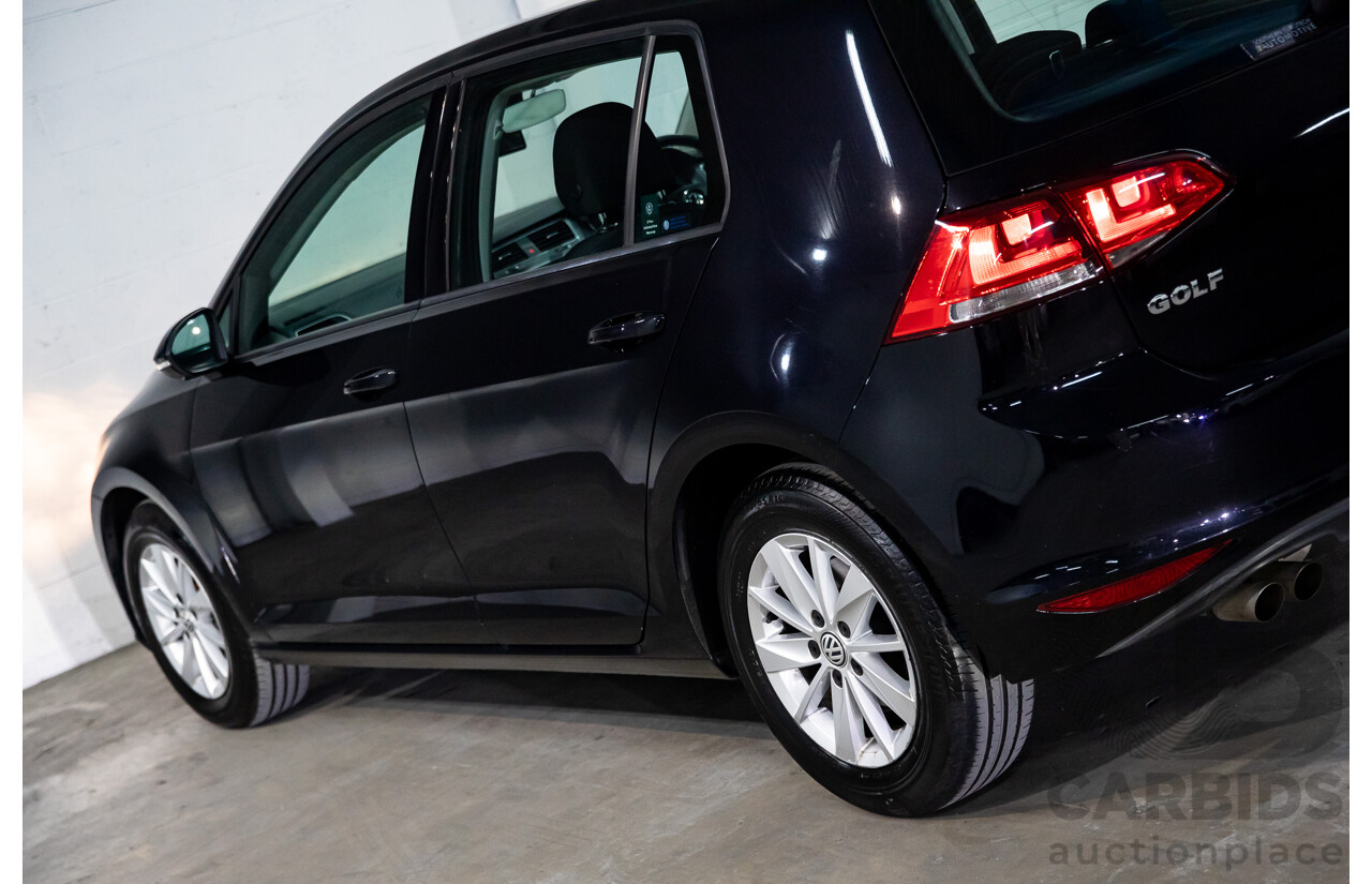 02/2017 Volkswagen Golf 92 TSI TRENDLINE FWD AU MY17 5D Hatchback Black 1.4L