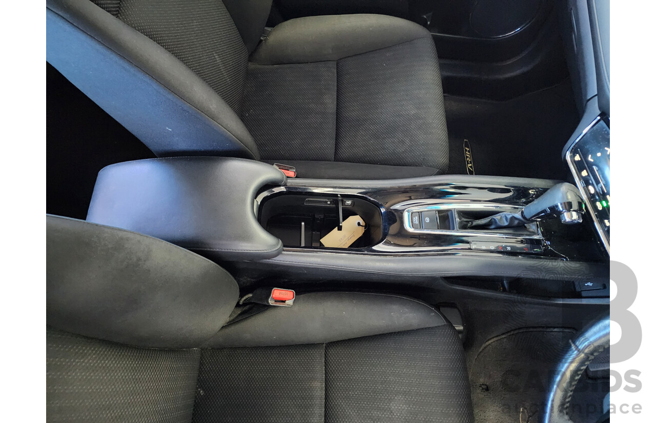 10/2015 Honda Hr-V Vti-S  4d Wagon White 1.8L