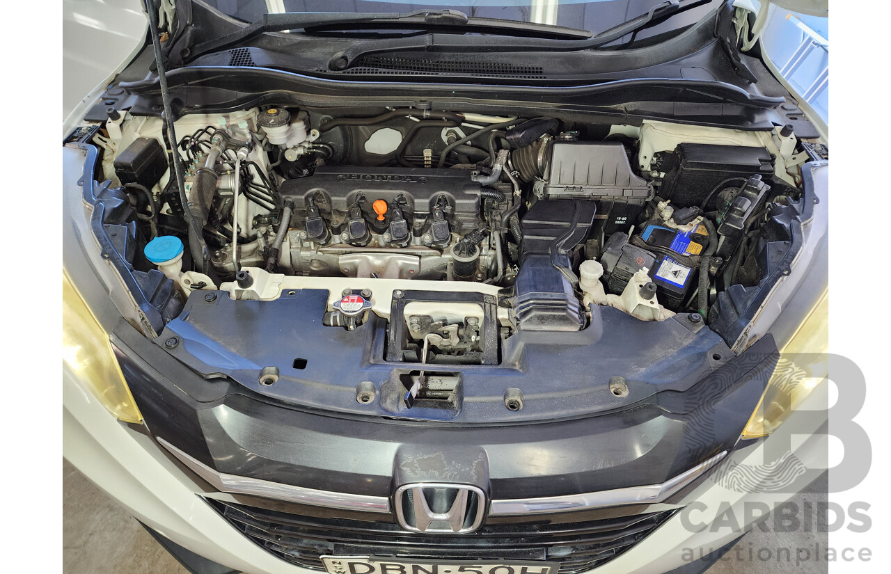 10/2015 Honda Hr-V Vti-S  4d Wagon White 1.8L