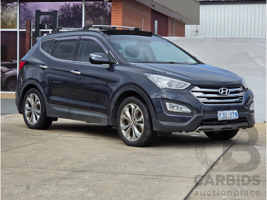 11/2013 Hyundai Santa Fe Highlander CRDi (4x4) DM 4d Wagon Blue 2.2L