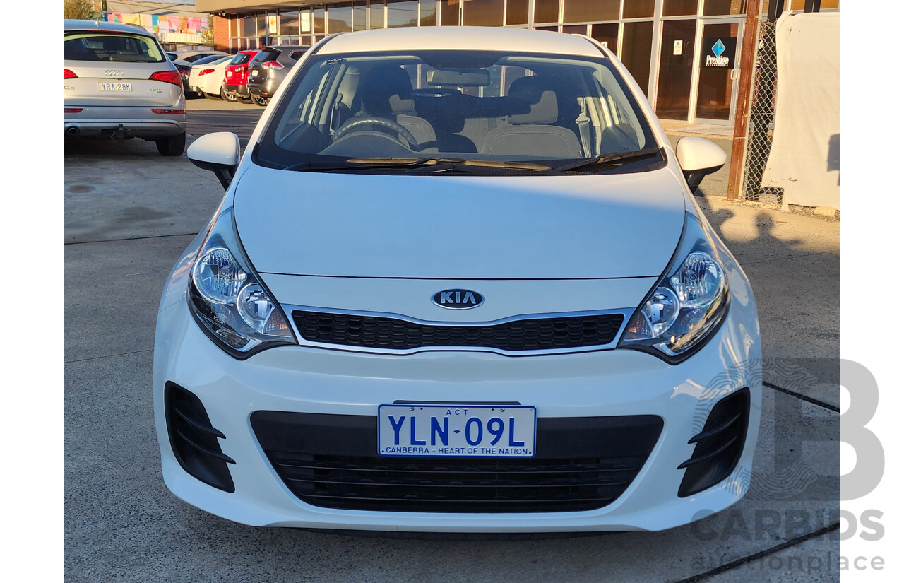 10/2015 Kia RIO S UB MY15 3d Hatchback White 1.4L