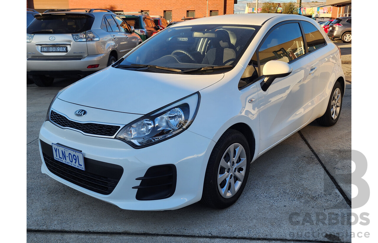 10/2015 Kia RIO S UB MY15 3d Hatchback White 1.4L