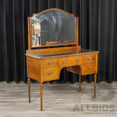 Mahogany Mirrored Dresser