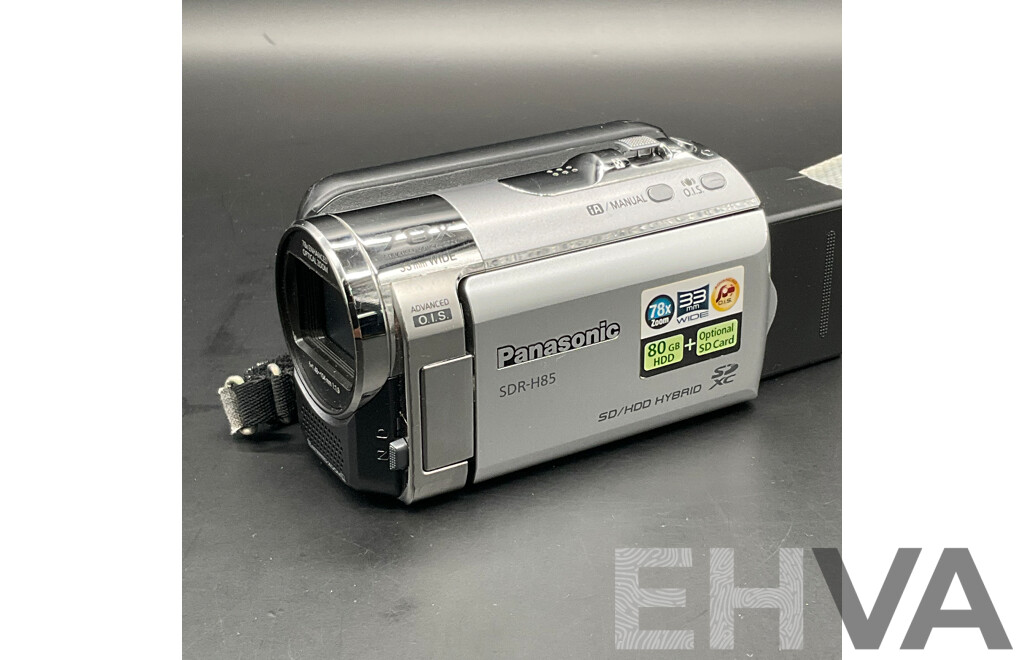 PANASONIC SDR-H85 Hybrid Camcorder