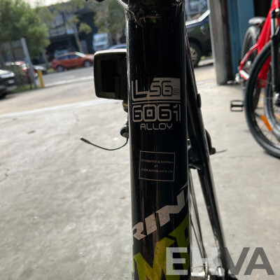 TRINX Tempo 1.0 Size L (56cm) Bike