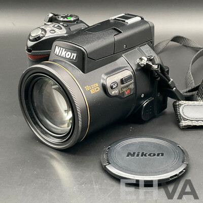 NIKON COOLPIX 8800 VR Digital Camera