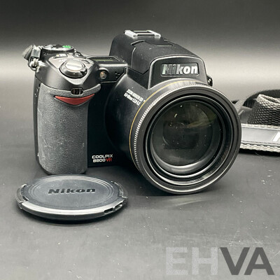 NIKON COOLPIX 8800 VR Digital Camera