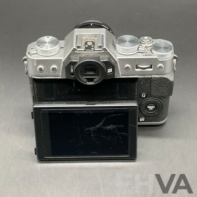 FUJIFILM X-T20 Mirrorless Camera with FUJINON 35mm Lens