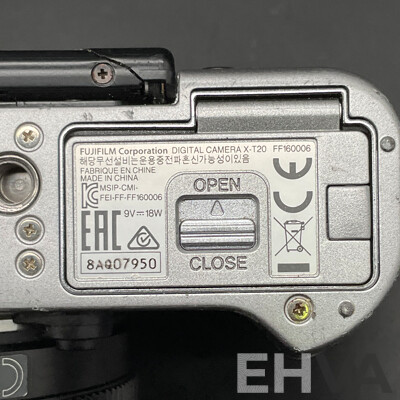 FUJIFILM X-T20 Mirrorless Camera with FUJINON 35mm Lens