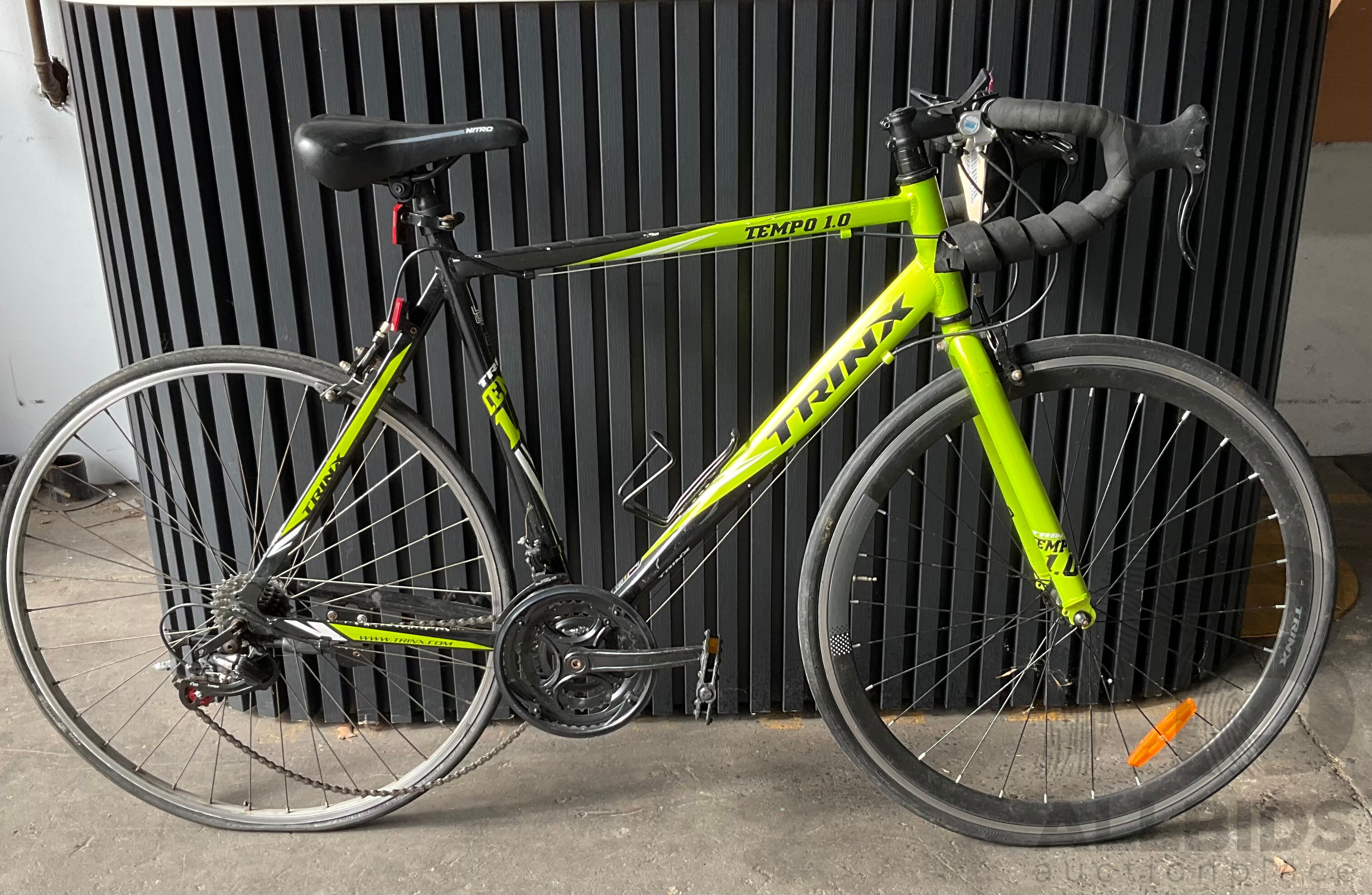 TRINX Tempo 1.0 Size L (56cm) Bike - Lot 1659064 | ALLBIDS