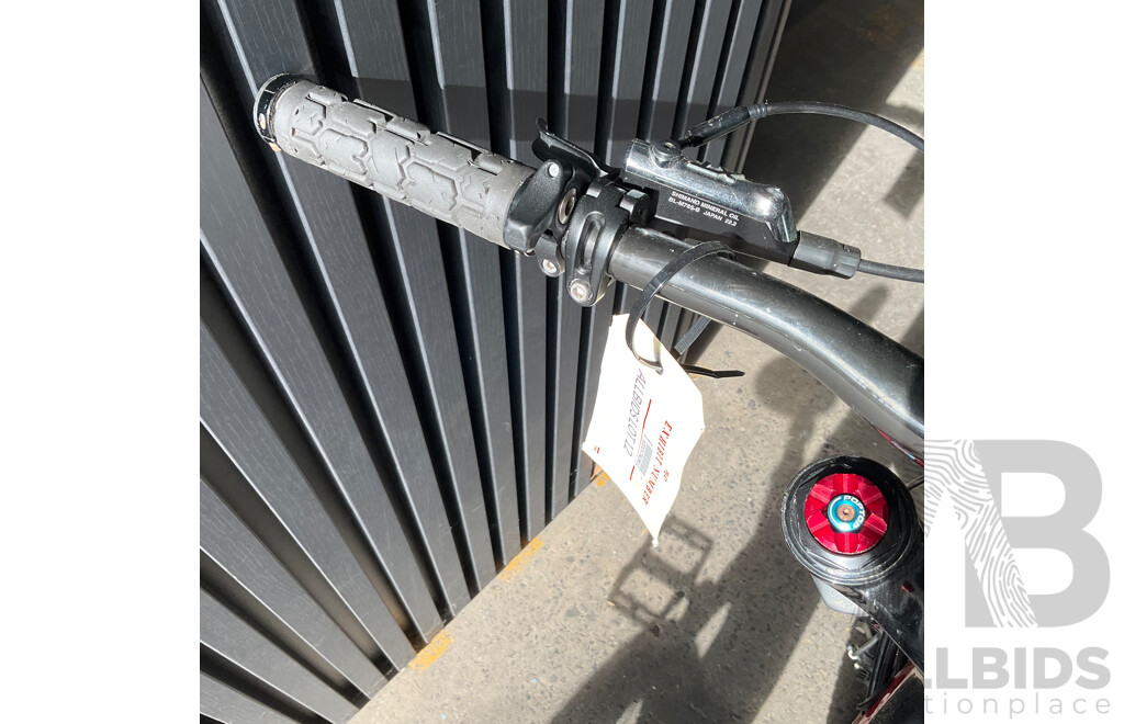 Cannondale Trigger Carbon Size M Bike