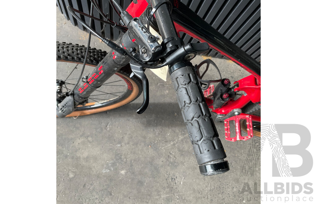 Cannondale Trigger Carbon Size M Bike