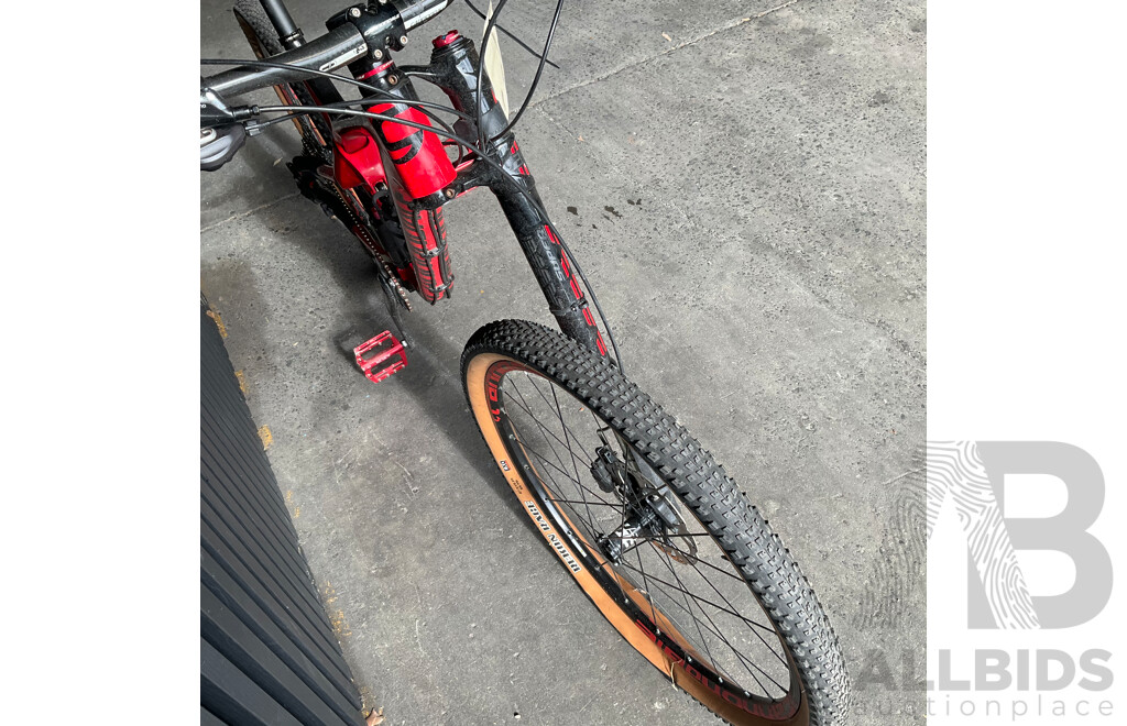 Cannondale Trigger Carbon Size M Bike