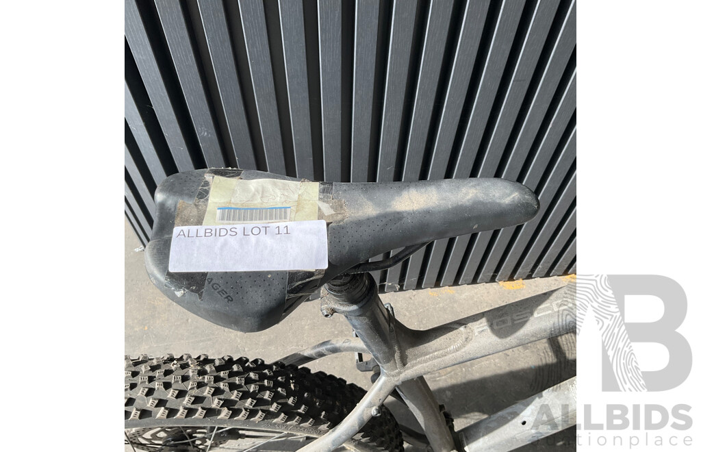 Trek Roscoe 7  Size XXL Bike
