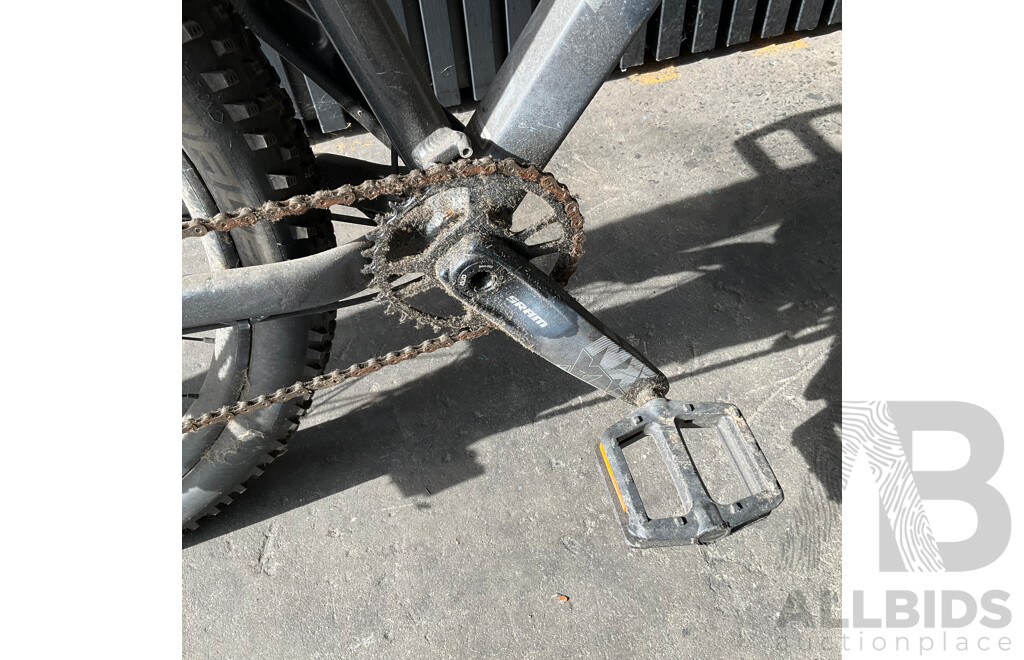 Trek Roscoe 7  Size XXL Bike