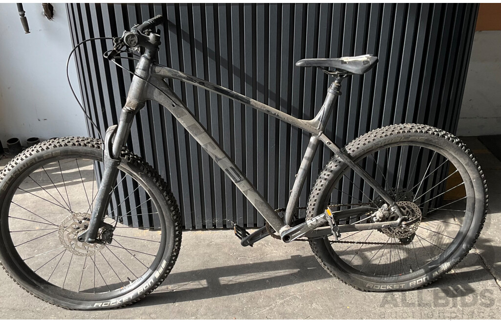 Trek Roscoe 7  Size XXL Bike