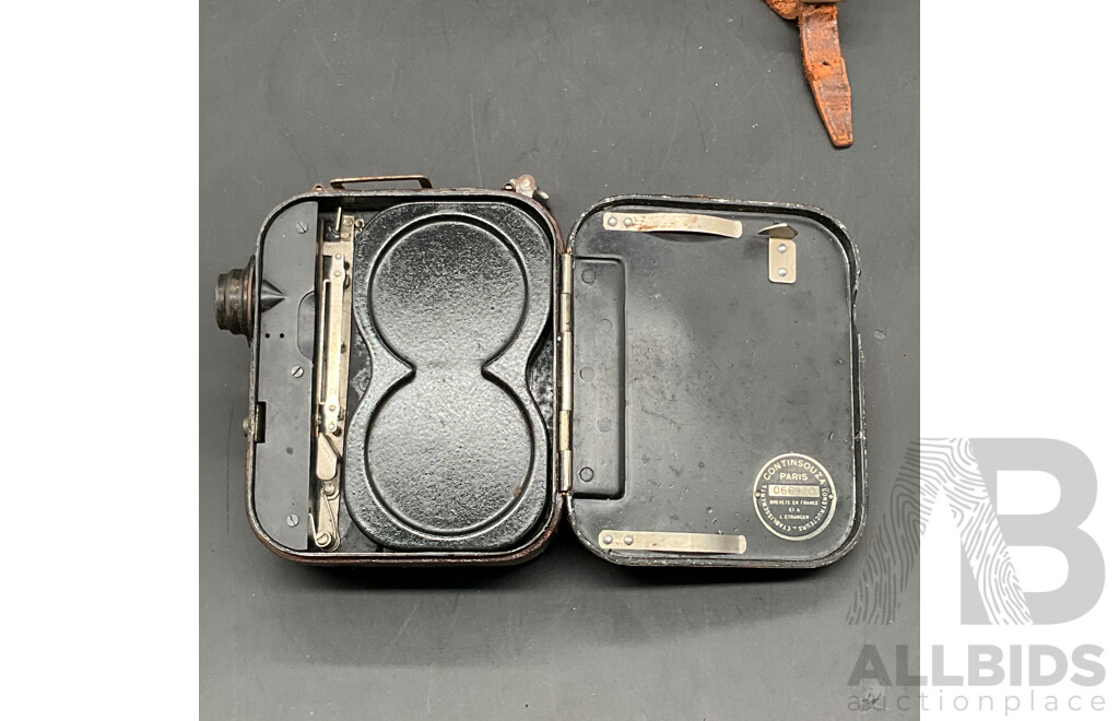 Vintage Photography Equipment, Including KODAK Brownie Box Camera, Baby-Cine Camera and Large Lamp - Lot of 3